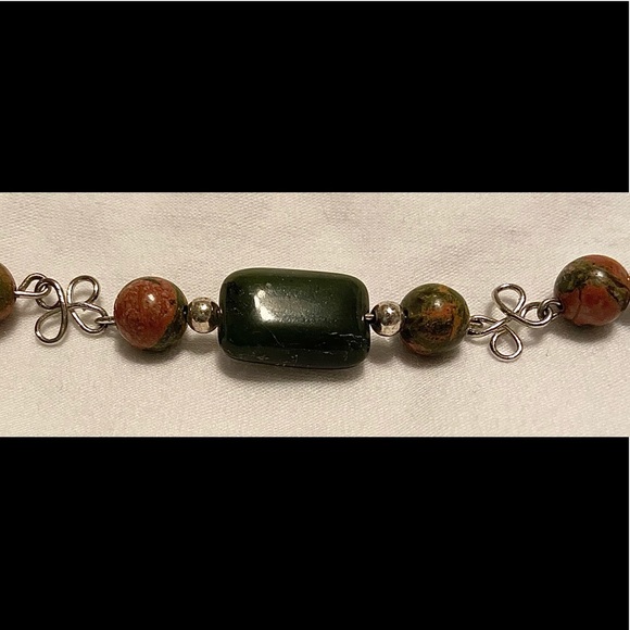 Designs By Janelle-Handmade Silver Wire Jewelry Moss Jade Bracelet with Earrings - Picture 12 of 13